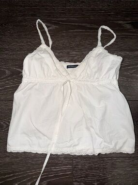 Brandy Melville White Lace-Trim Spaghetti Strap Cami
